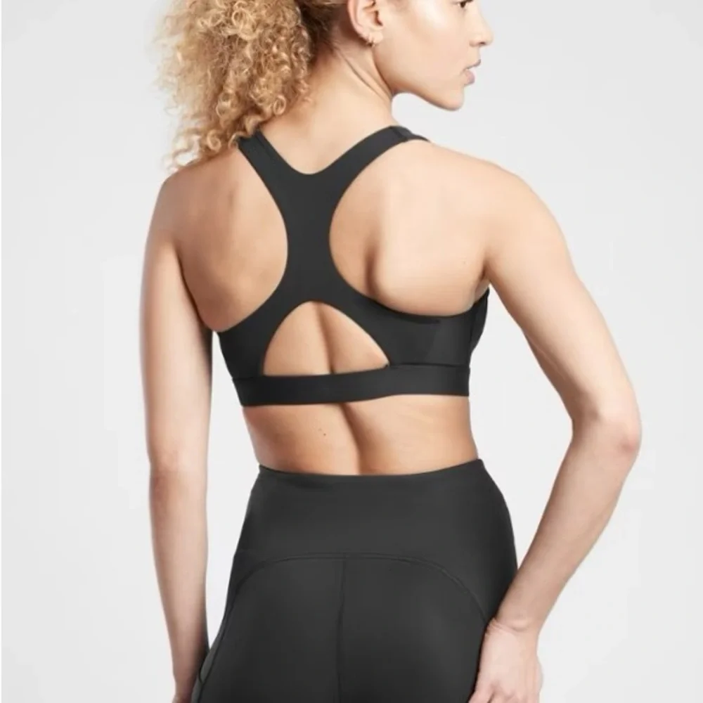 3 Athleta Neutral Sports Bras XS Athletic Bundle Black Bra Top Set